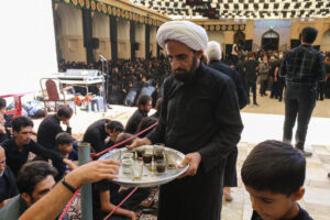 پذیرایی از عزاداران یزدی‌ با قهوه‌ای ۴۰۰ ساله