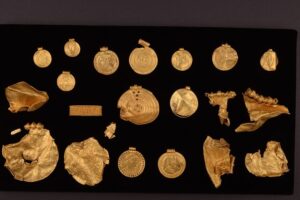 کشف گنجینه طلایی تاریخی در دانمارک