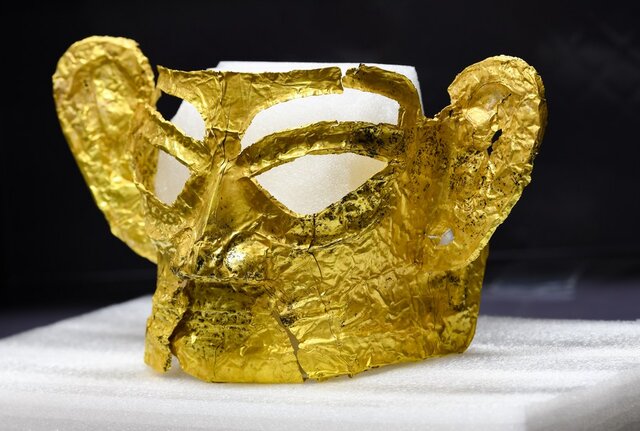 کشف ماسک طلایی تاریخی در چین