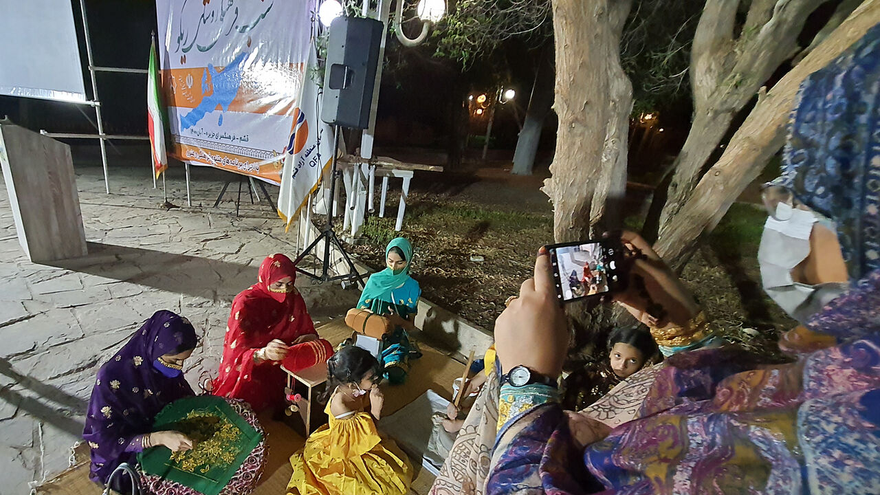شب فرهنگی روستای ریگو در قشم برگزار شد