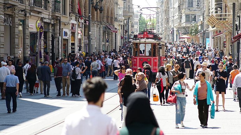 رشد ۱۱۵ درصدی ورود گردشگران به استانبول؛ ایرانی‌ها بالاتر از آمریکایی‌ها سوم شدند